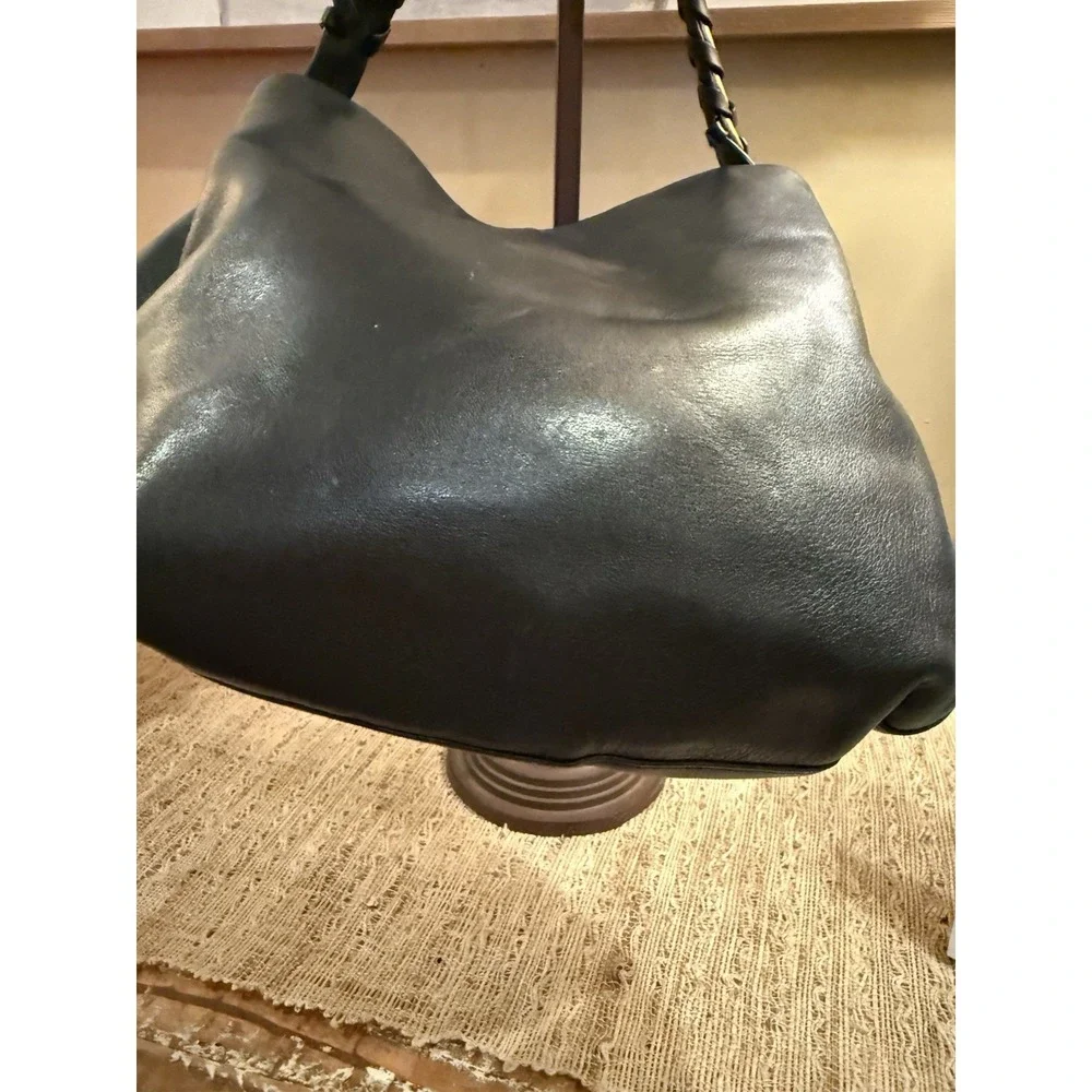 Tory Burch Brooke Minimalist Hobo‎ Bag Black Leather Gold Braided Handle 598$